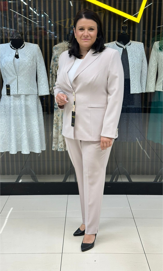 Garnitur klasyczny beżowy 42-52