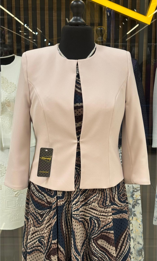 Krótki gładki żakiet beż haftka 42-52