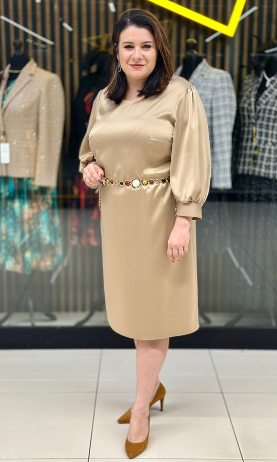 Sukienka ołówkowa satyna beż 42-50