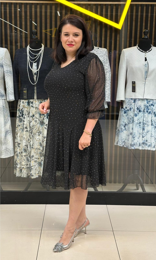 Sukienka z szyfonu zakładka czarna dżety 42-52