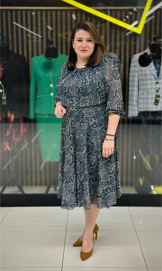 Sukienka z szyfonu bluzowana wąż granat 42-52